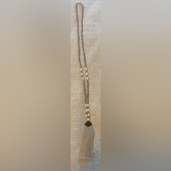 🌸Neclace Boho style NWOT sparkly violet bead w/ faux Baroque Pearl & Beige - Picture 8 of 13